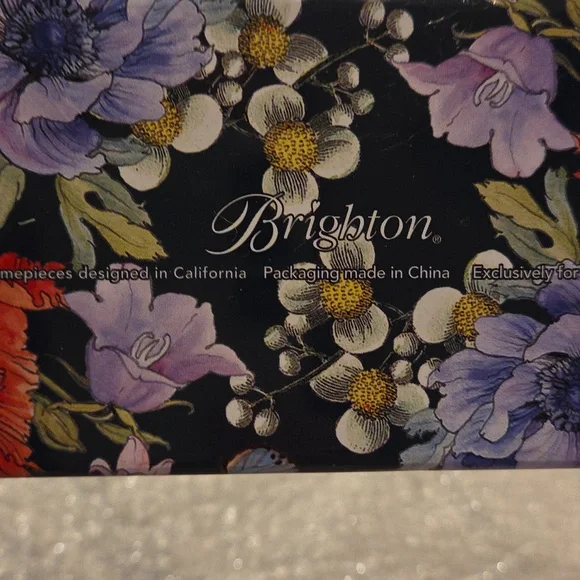 Brighton Watch Band with Vibrant Floral Case - Picture 6 of 8